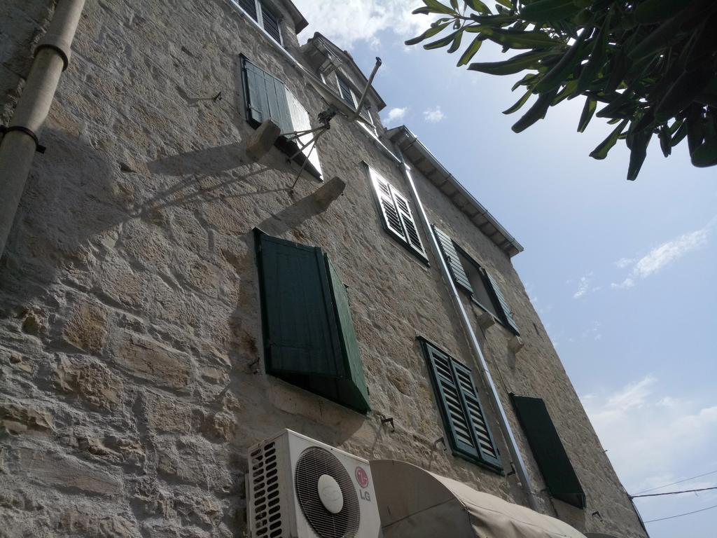 Apartment Marijeta Kastela Kaštela Exterior foto